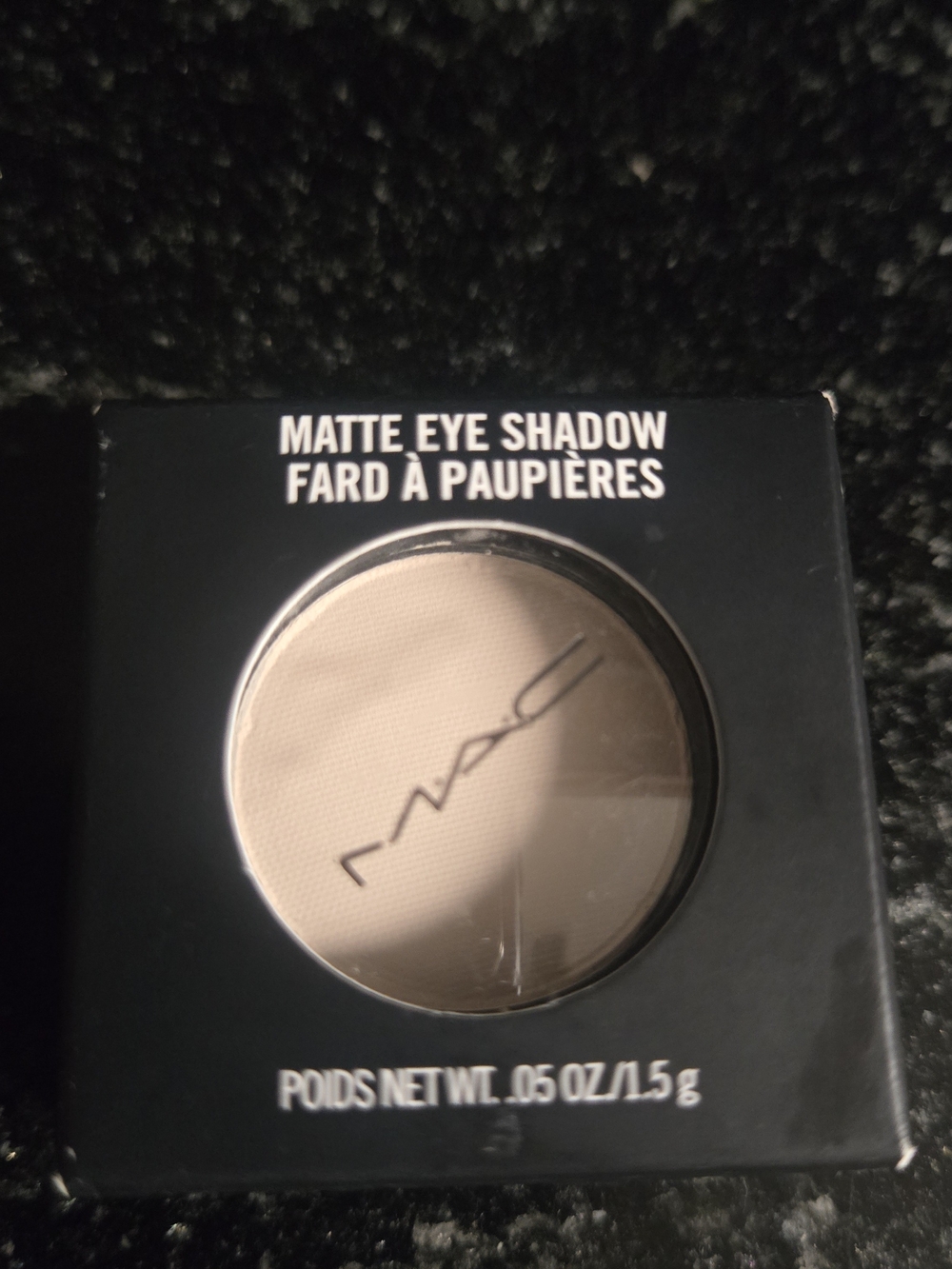MAC Matte Eye Shadow in Neutral Beige Color Blanc Type